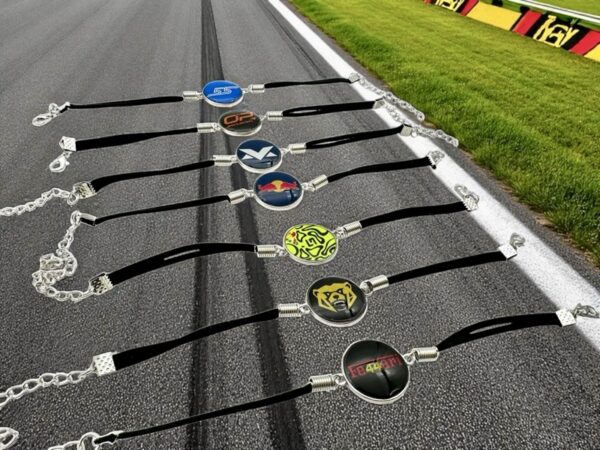 Carlos Sainz Williams Unisex Bracelet - Image 7